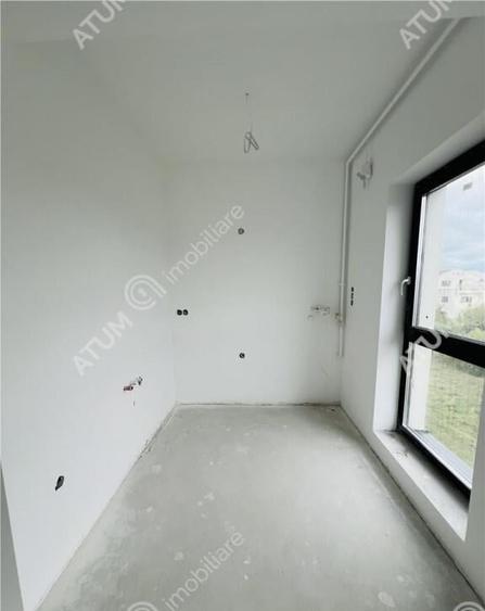 Apartament cu 2 camere si loc de parcare etaj 1 zona Unimat - 6