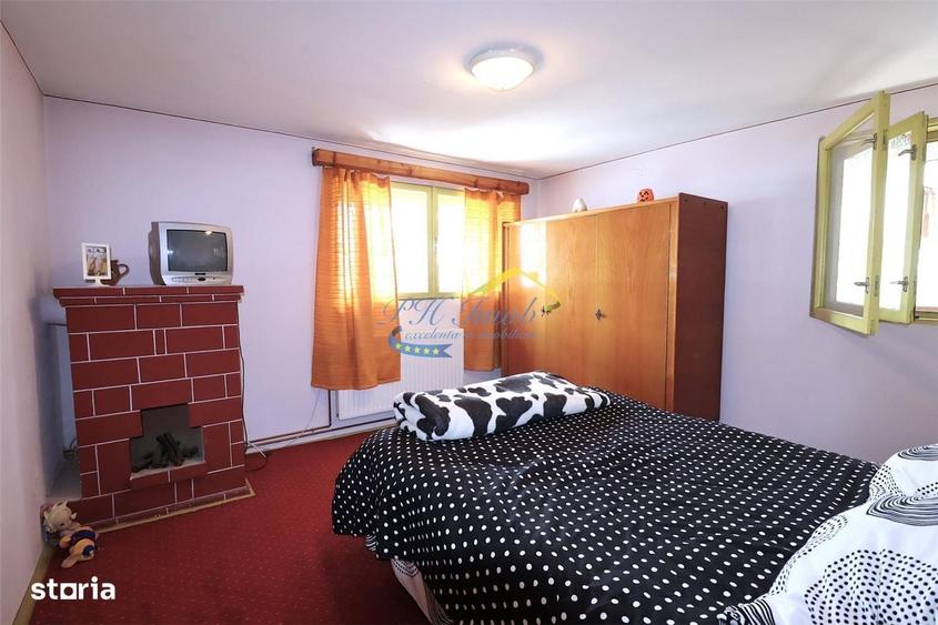Casă cu 4 camere cu Teren 463 Mp în Central