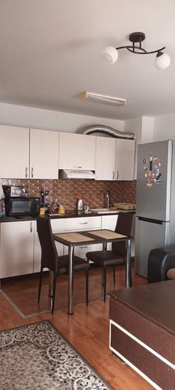 Anunturi imobiliare     Anunturi imobiliare Constanta     Apartamente Const - 3