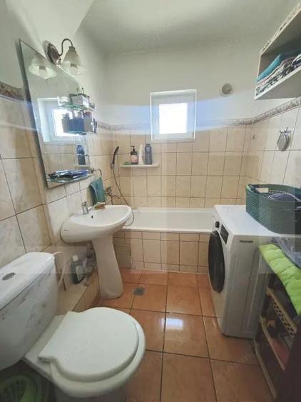 Locuin?a perfecta: 2 camere, mobilat complet, zona lini?tita in cartierul Alfa - 9