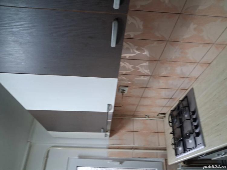 Inchiriez ap.1cam.35mp.zona penultima statie CUG la bulevard linga biserica Inaltarea Domnului . - 2