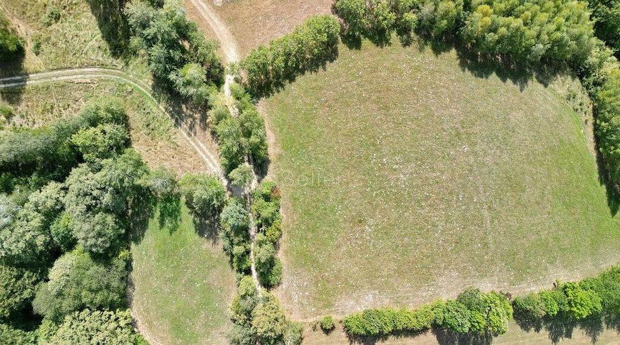 Teren intravilan, priveliste deosebita - 5