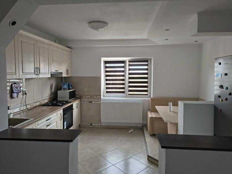 Apartament cu 2 camere decomandat în Sebastian