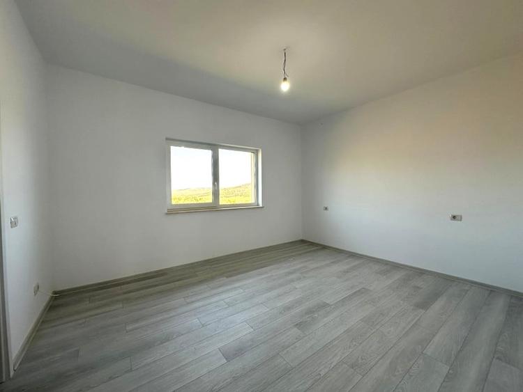 Casa de vanzare,  4 camere  in Valea Lupului, Iasi - 17