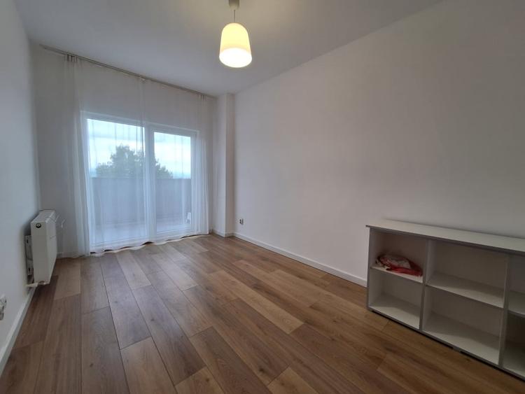 Apartament cu 3 camere, terasa de 20 mp, parcare, zona BMW - 4