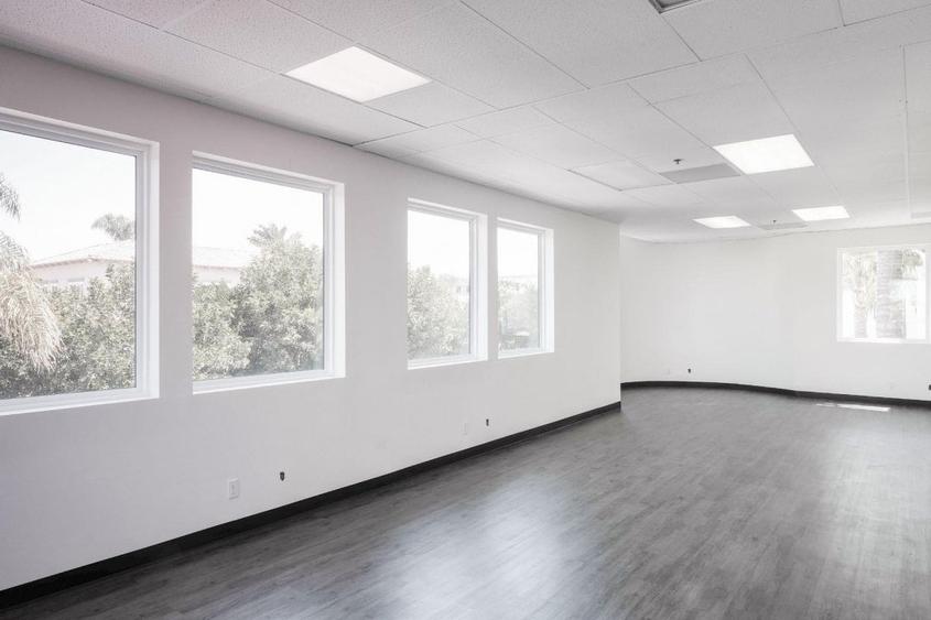 SPATIU DEPOZITARE DE INCHIRIAT MILITARI - 11