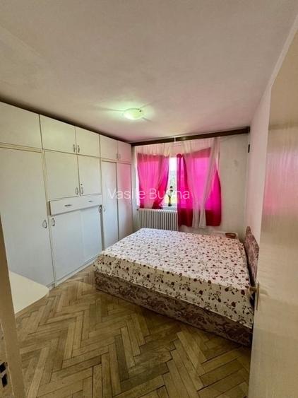 PODU ROS - SPALATORIA K9 - 3 CAMERE SEMIDECOMANDAT - LIBER - MUTARE IMEDIATA