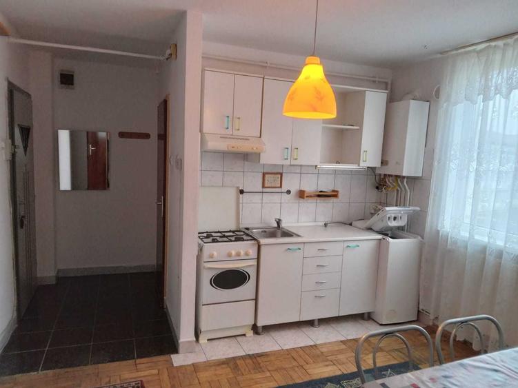 Vand garsoniera in Deva, et 2, zona Dacia - 1