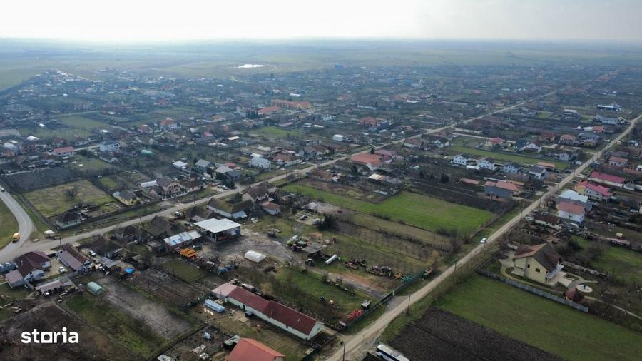 Bucovat - Vatra satului-intravilan -1095 mp- Utilitati - 4