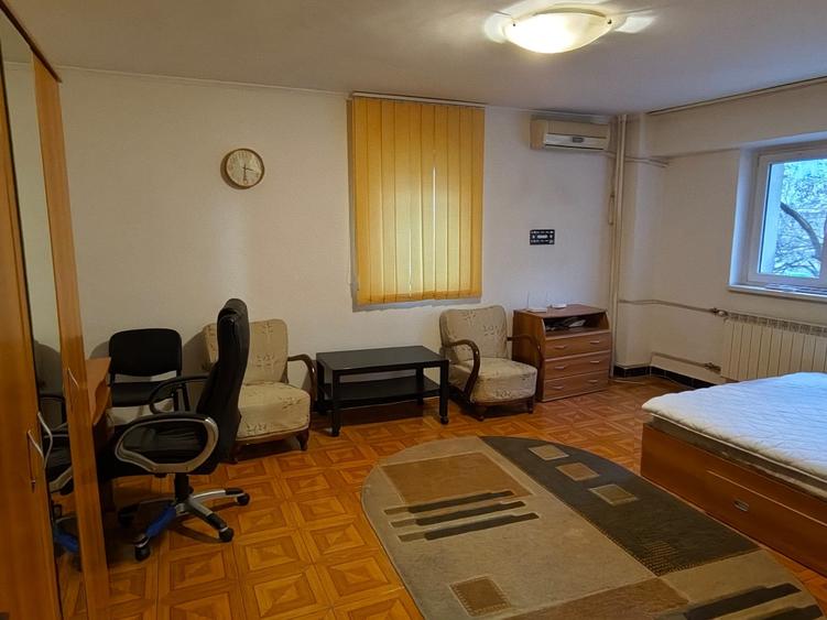 Garsoniera Timpuri Noi, stradal, 5 minute de metrou, mobilata si utilata complet - 7