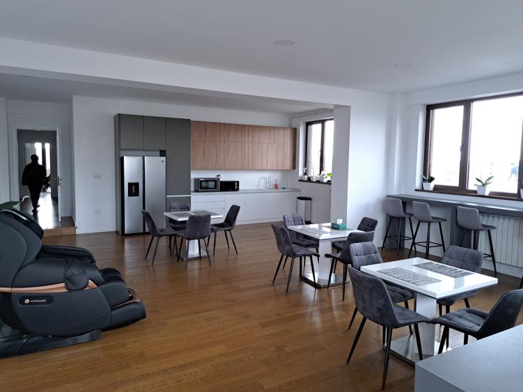 APARTAMENT 4 CAMERE - 5