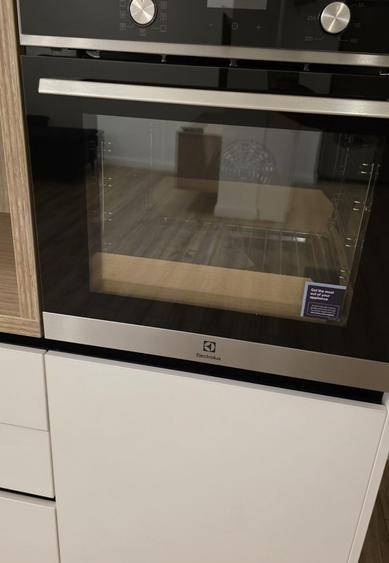 Apartament 2 camere Lux +Loc de parcare in Bloc Nou zona Sisesti - 2