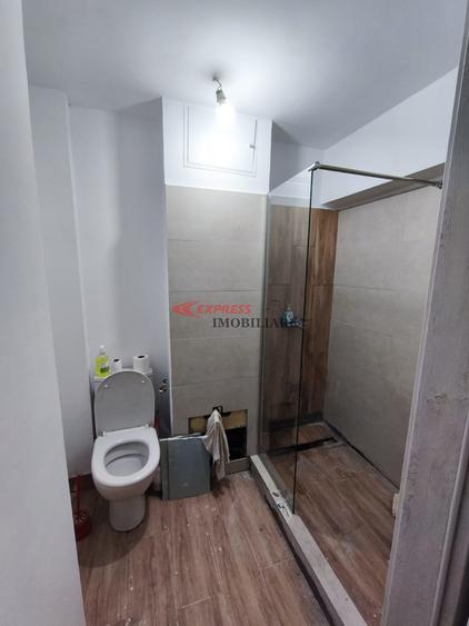 Titan, 1 Decembrie 1918, Piata Trapezului, Metrou - 5