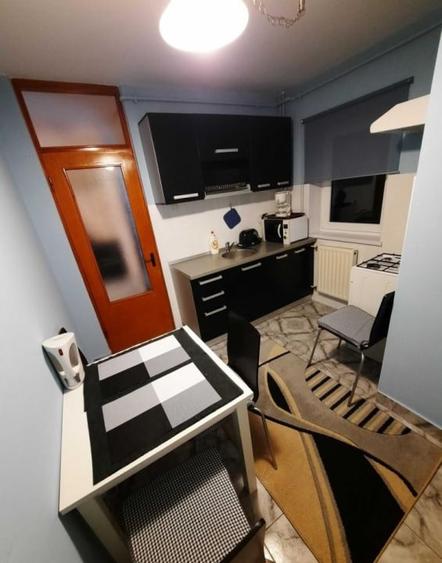 Apartament 1 camera, 41 mp, Manastur - str. Mehedinti, decomandat, etaj 3/4 - 5