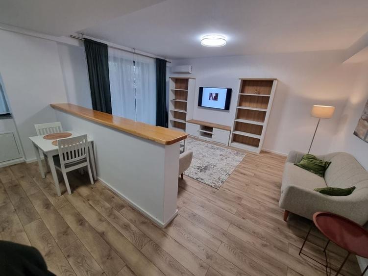 Gara stadion portul-apartament 2 camere decomandat mobilat - 3