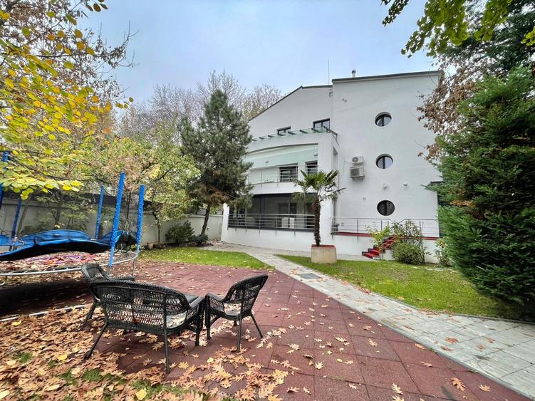 Vila de inchiriat - Herastrau, Cartierul Francez, Promenada - 49