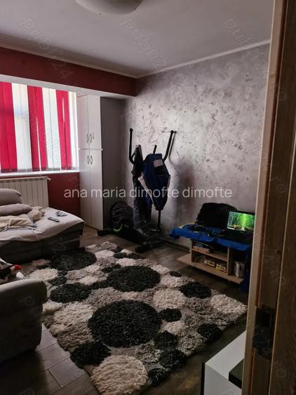Vand apartament 2 camere Vand apartament 2 camere