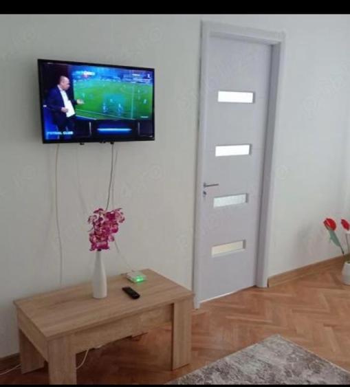 apartament    2 camere zona inel 2 mobilat utilat  36 mp - 1