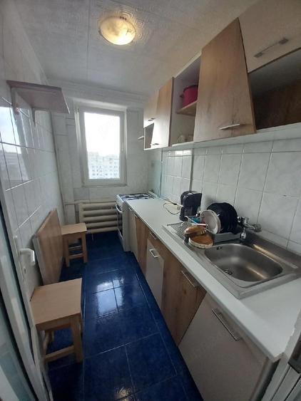 Proprietar Vand Apartament 2camere - 4