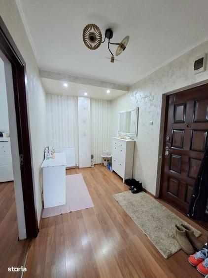 De vanzare apartament cu 2 camere decomadat,etajul 1,mobilat ?i utilat - 9