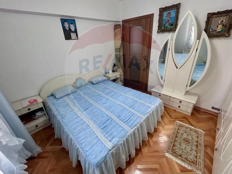Apartament cu 4 camere de inchiriat- zona ULTRACENTRALA - 7