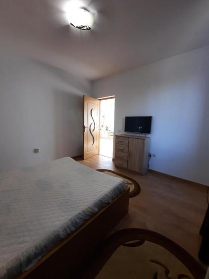 FARA COMISION in Bacu aproape asfalt casa gata mobilata cu 4 camere P+1+pod 560m - 20