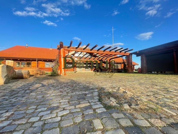 Casa de Busteni Buncar Piscina Independenta Complet - 11