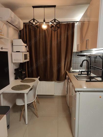 Garsoniera zona Aparatorii Patriei, Sector 4 - 3