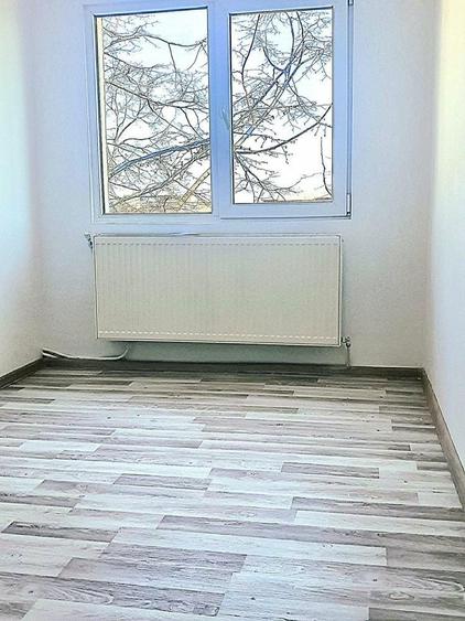 Apartament de vanzare - 3