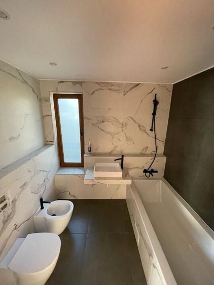 VANZARE 3 CAMERE FLOREASCA LAC - 9