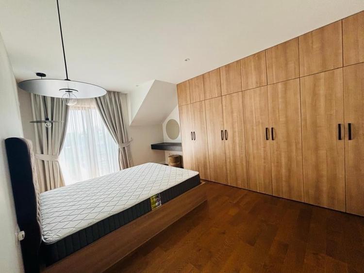 ZONA TBC vila P+2 230mp cu teren de aprox. 6ari! - 7