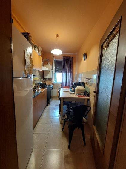 Apartament cu 1 camera in Floresti, zona centrala Eroilor. - 1