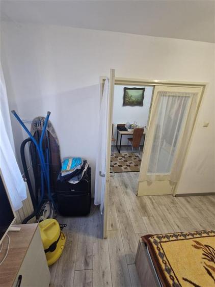 Ocazie! Apartament 2 camere etaj 2 zona Sagului - 13