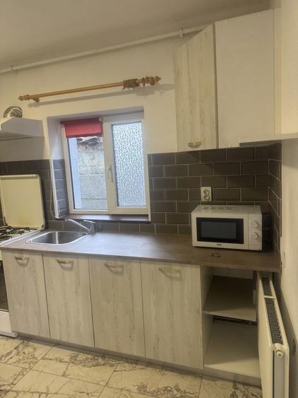 Casa de inchiriat - 4