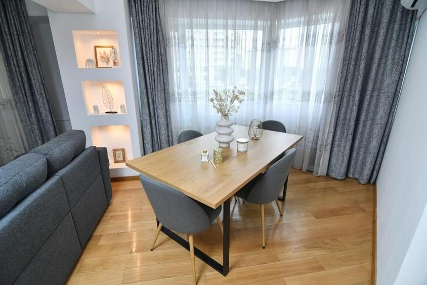 Apartament cu 3 camere decomandat, mobilat în 13 Septembrie