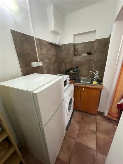 Garsoniera la casa zona Bulevardul Vasile Milea - 4