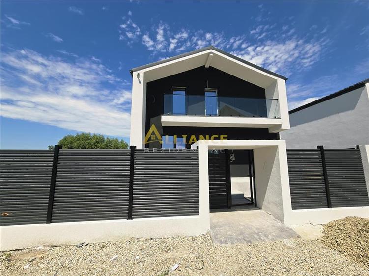 Vila str Miorita-4 camere-3 bai-2 dressinguri-beci - 1