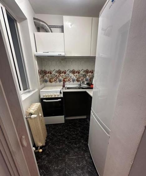 intim-școala 8,apartament 2 camere - 3