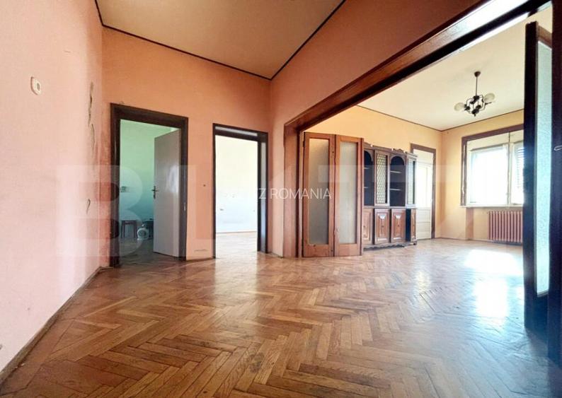 Apartament 4 camere, decomandat, zona centrala Pia?a Unirii Apartament 4 camere, decomandat, zona centrala Pia?a Unirii