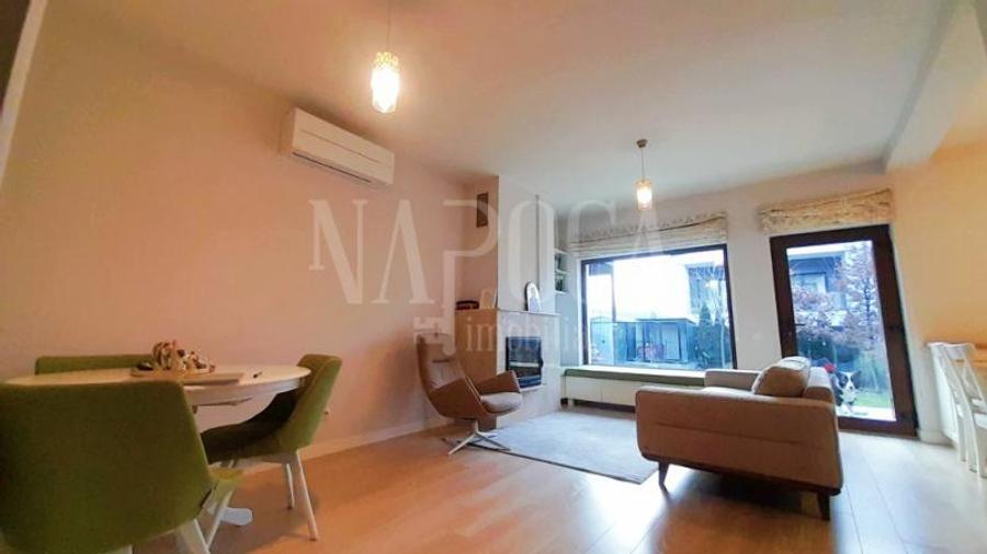 Casa 5 camere de vanzare in Floresti - 1