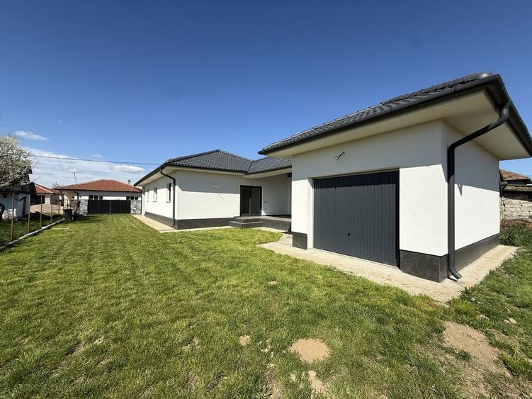 Ofer spre Vanzare Casa 3 Camere Stil Mediteranean la intrare in Lazuri - 6