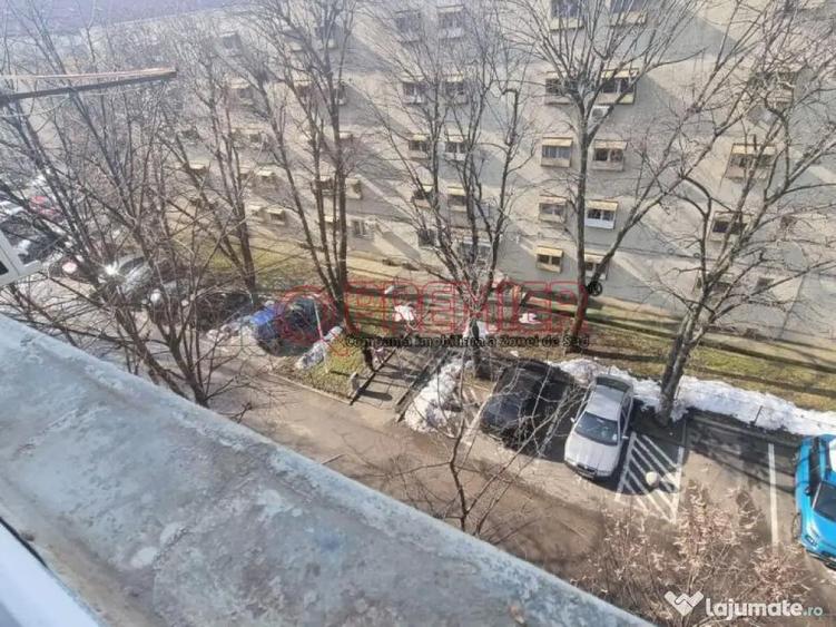 Garsoniera Renovata - Emil Racovita Sector 4 Berceni - 7