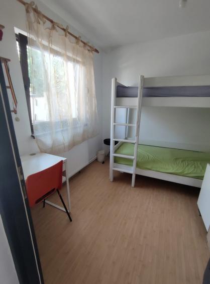 CASA/ VILA,  91 mp utili, 170 mp teren, Zona Schei - 5