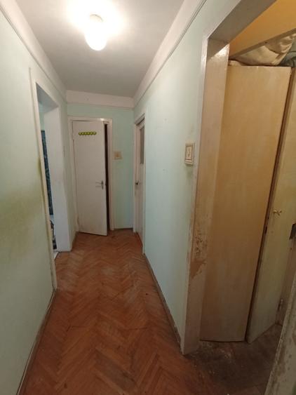 Apartament 3 camere Podul de Piatra, parter, eliberare imediata - 7