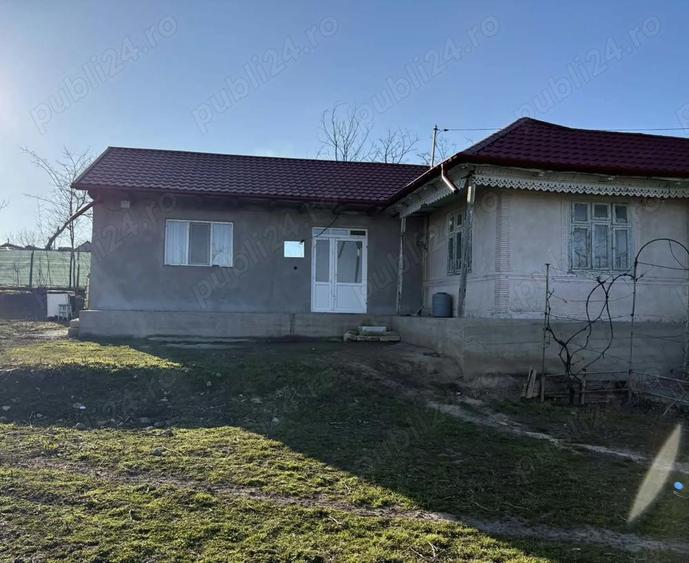 Vand casa in comuna Cudalbi - 1