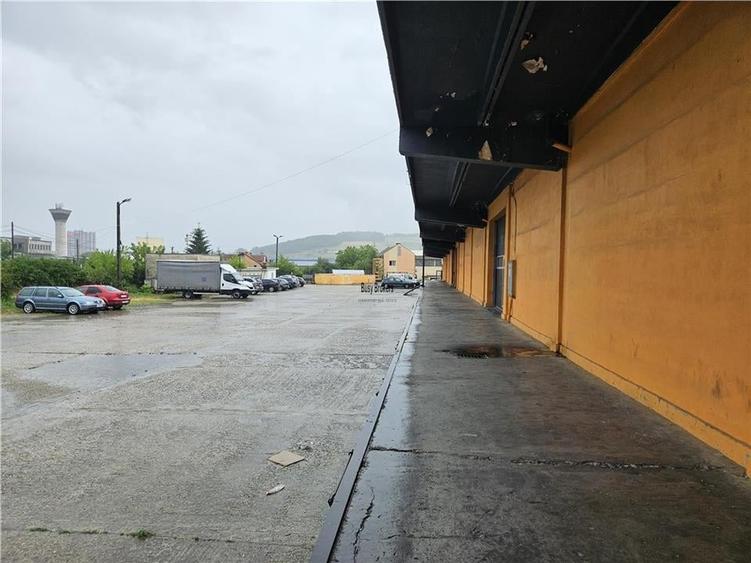 Spatiu Industrial - 1500 mp - Depozitare - Distributie - 16