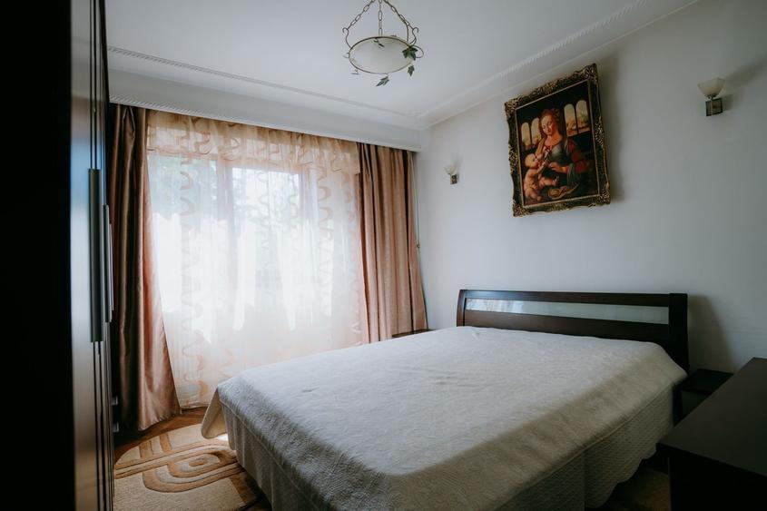 Constanta central 4 camere decomandate 2 bai 2 balcoane et 1 - 5