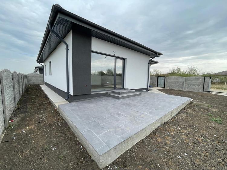 Clinceni case parter 3 dorm, 2 bai toate utilitatile - 4