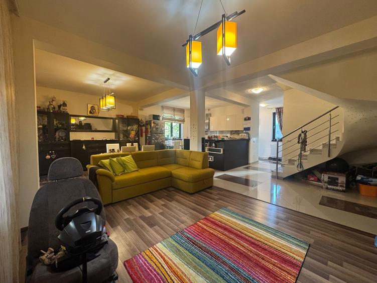 Casa tip duplex ~ 4 camere 2 bai ~ teren 200mp - 9