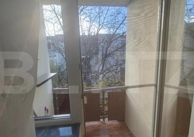 Garsoniera de vanzare, 24 mp, zona Soarelui - 9